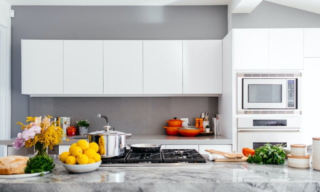 Tips-to-organize-your-messy-kitchen-to-a-proper-way